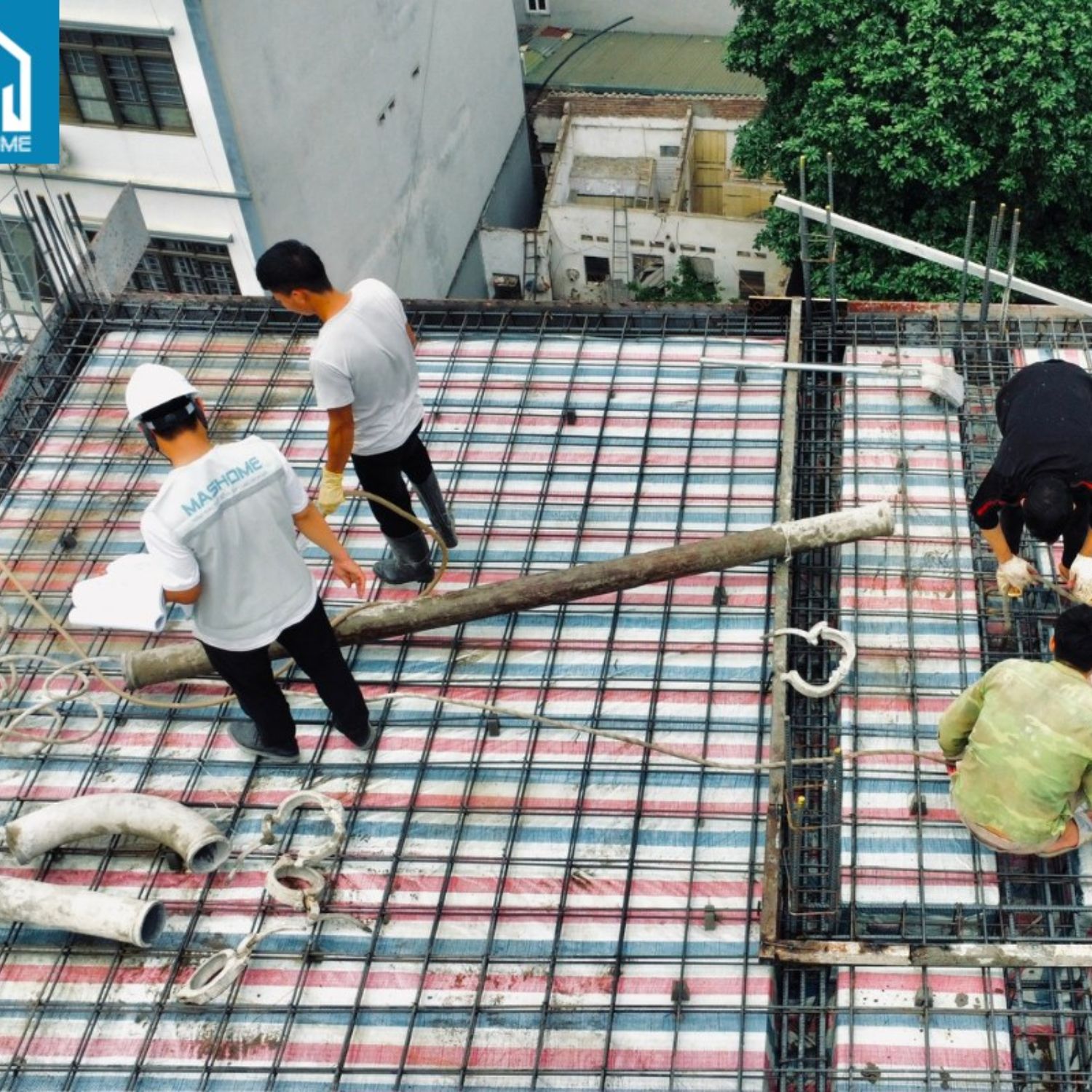 Thi công và Giám sát từng bước