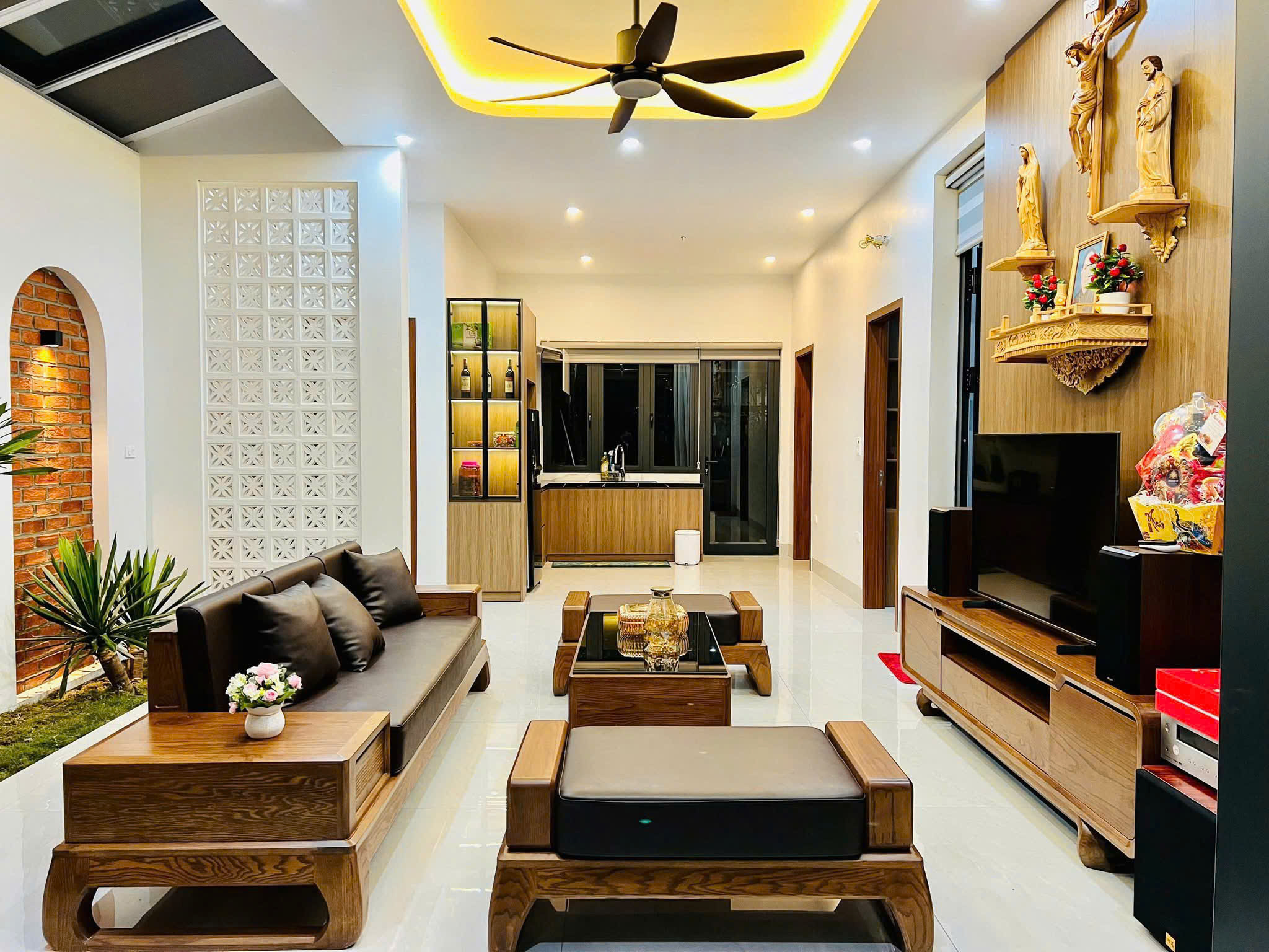 Thi Công Nội Thất - Anh Chuẩn - Thái Bình